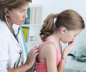 Что делать, если у ребенка кашель с хрипом?