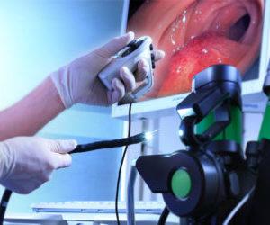 Как делают ларингоскопию гортани