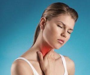 Можно ли курить, когда болит горло