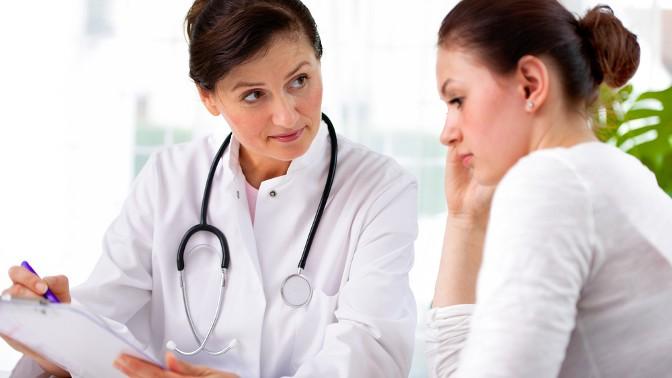 Как и чем лечить ухо в домашних условиях когда оно болит?