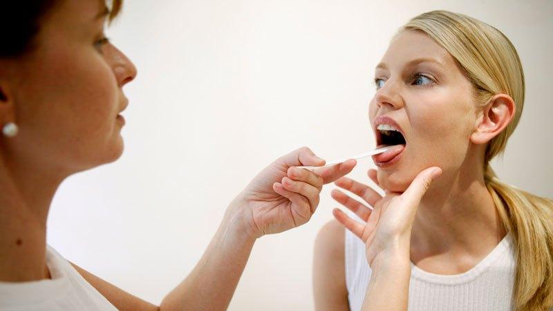 Что делать, если болит горло