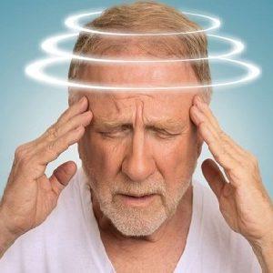 сильно болит ухо