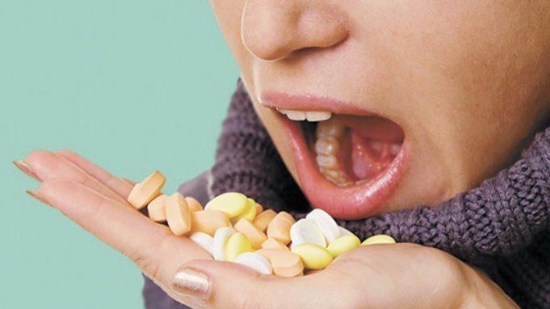 боль в виске отдающая в ухо