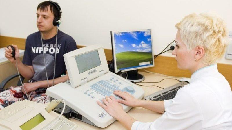 чистила уши и заложило ухо что делать