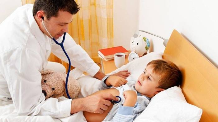 что делать при отите уха