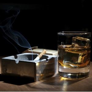 почему опухают гланды