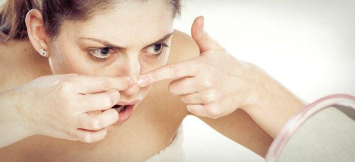 выдавить прыщ в носу