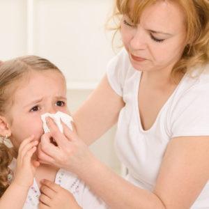 -купать ребенка с соплями