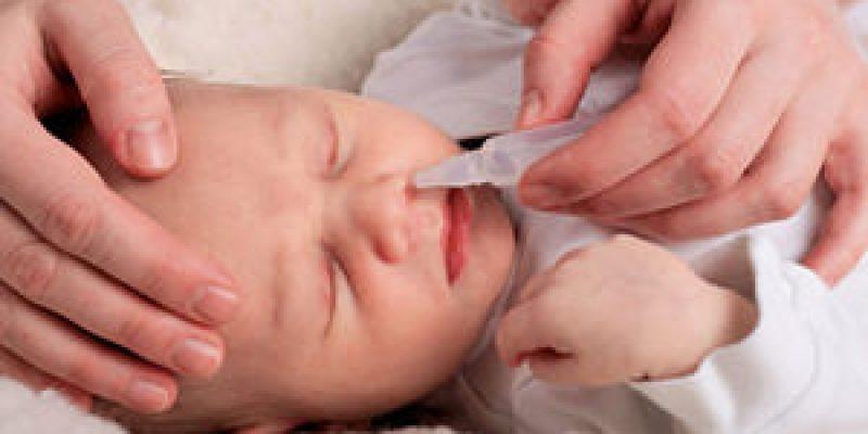 можно ли брызгать в нос мирамистином