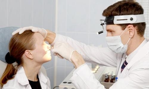 чем отличается насморк от гайморита