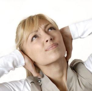 дискомфорт в ухе причины