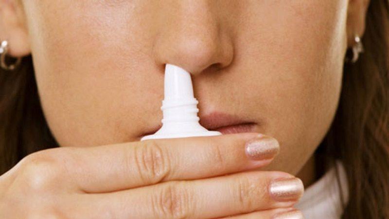 запекшаяся кровь в носу