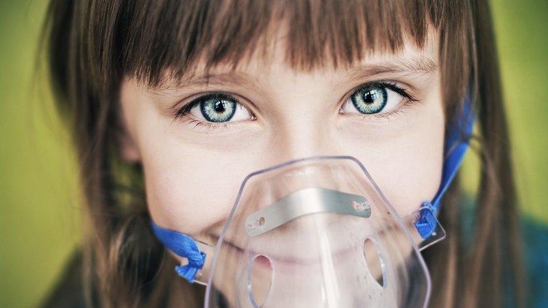 С чем делать ингаляцию при сухом кашле