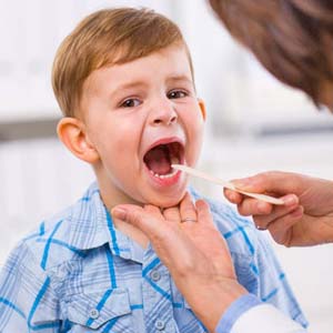 Как лечить стенозирующий ларинготрахеит